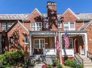 2428 39th Pl NW, Washington, DC 20007