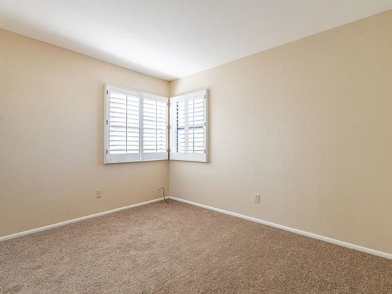 630 W Cassidy Pl — Photo 25