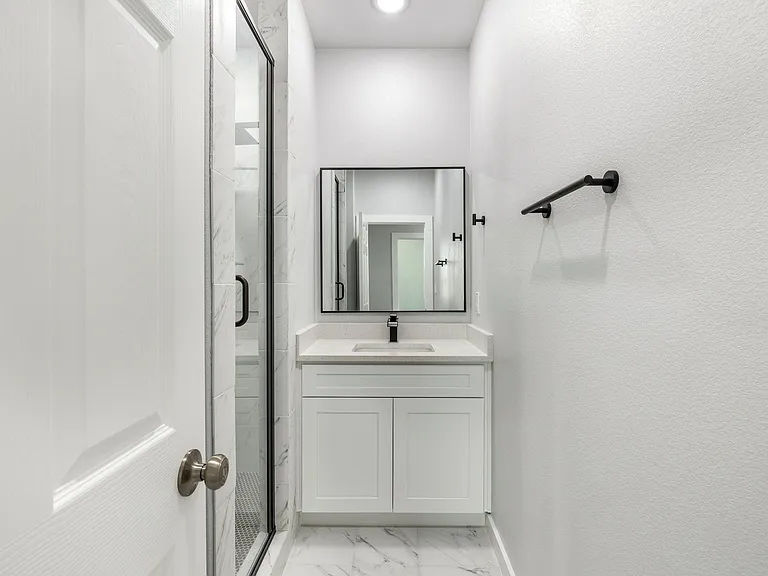 600 Kimbro B St — Photo 15