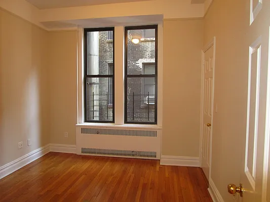 Rented by Rita S Citrin, LREB | media 77