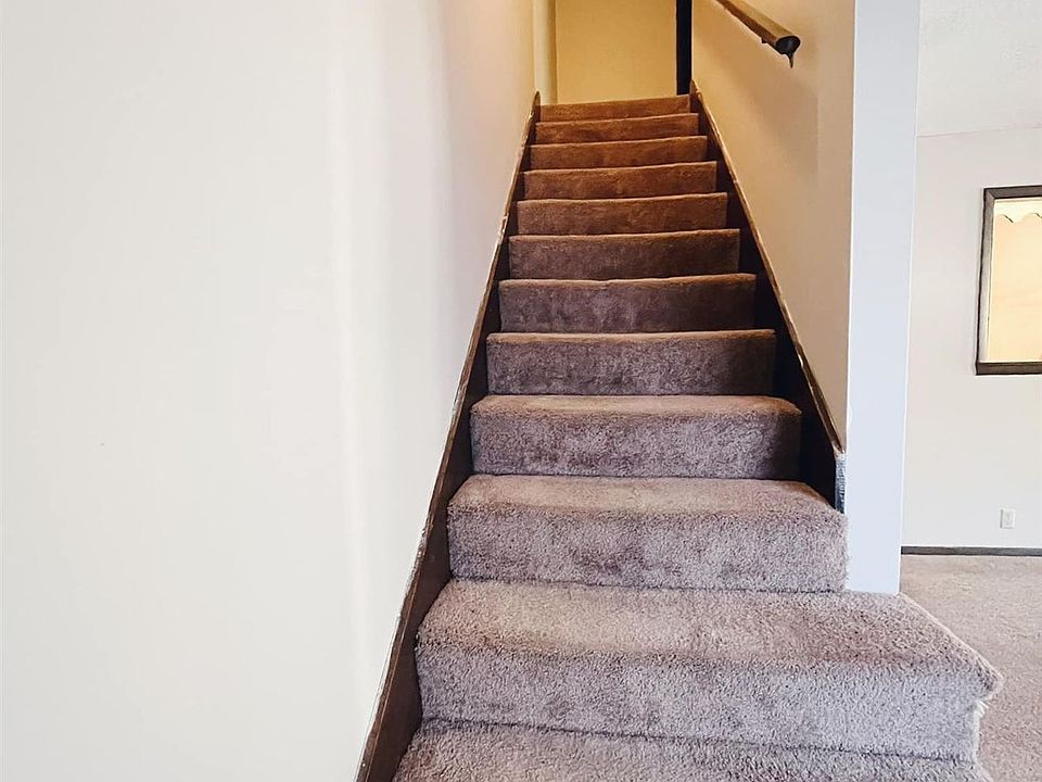1st image of 3904-3910 N Franklin St #3-3910