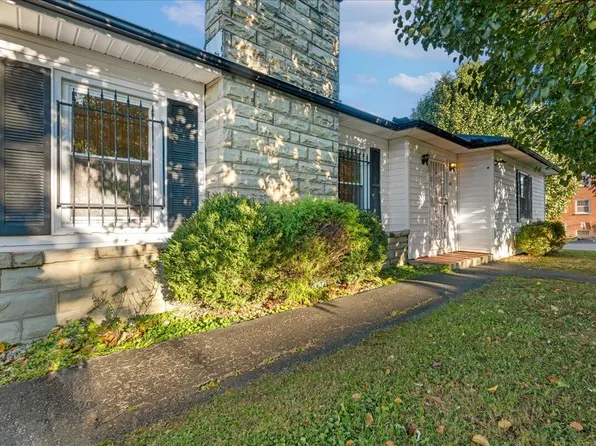 46 N 10th St, Williamsburg, KY 40769