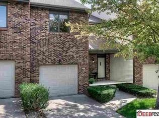 3517 S 56th Plz, Omaha, NE 68106