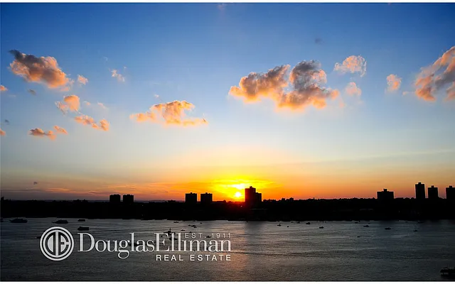 Sold by Douglas Elliman | media 21