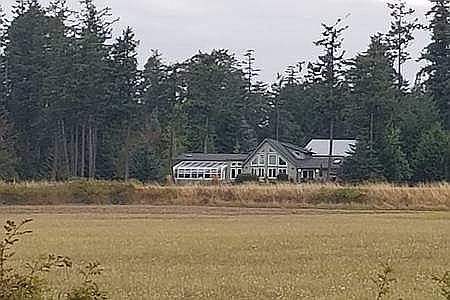 2nd image of 418 Cessna Ave