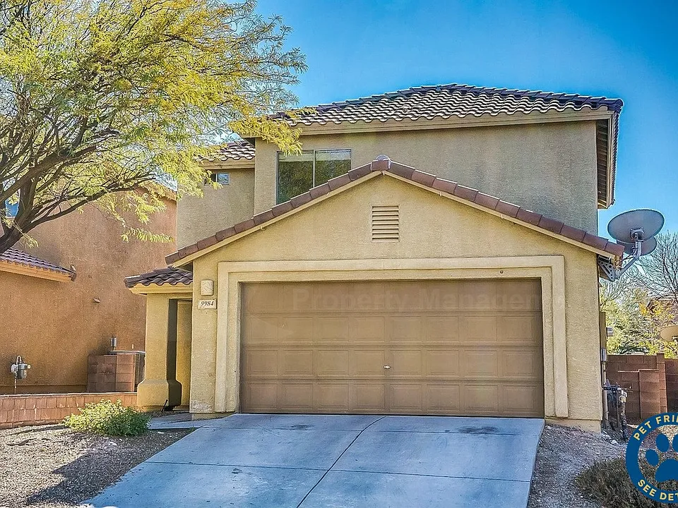 9984 E Emberwood Dr
