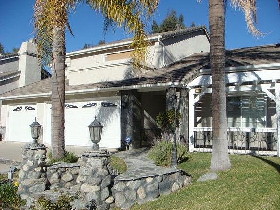 2nd image of 27118 Colebrook Pl