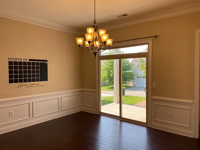 116 Heartsease Ln — Photo 11