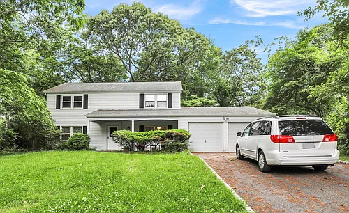 40 Seabrook Ln Photo 1