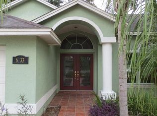 6133 Silver Oaks Dr, Zephyrhills, FL 33542