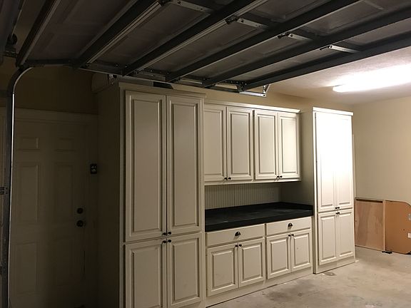 Custom Cabinets in Garage 