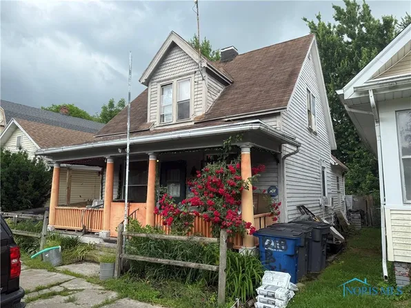 1218 Peck St, Toledo, OH 43608