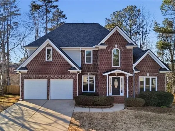 2332 Saint Kennedy Ln, Buford, GA 30518