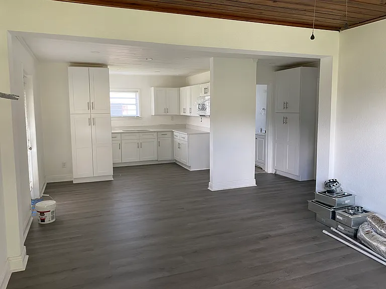 3004 Hambleton Ave — Photo 6