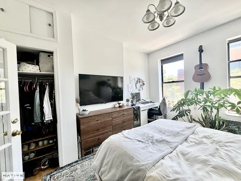 157 India St #3R — Photo 1