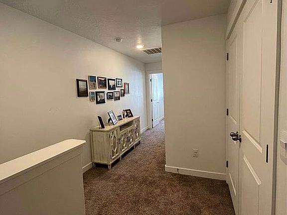 4th image of 3298 E Elkhorn Ln