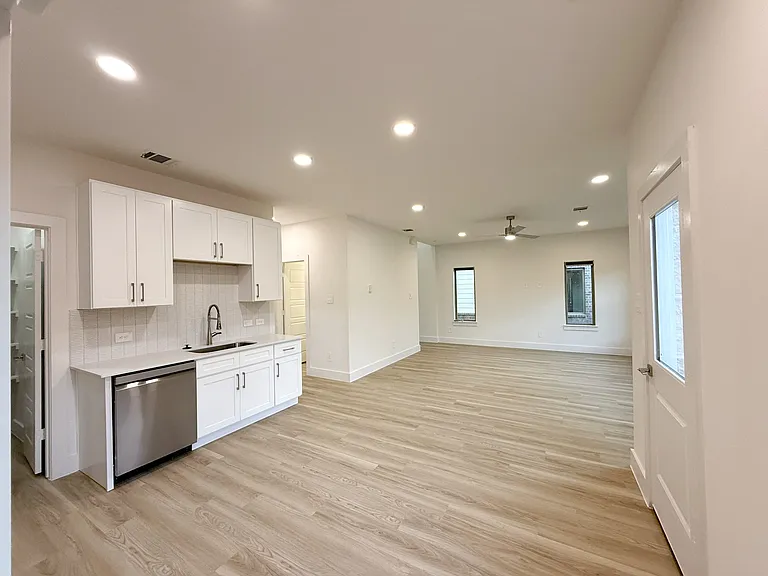 128 Pinkie Holmes Dr — Photo 8