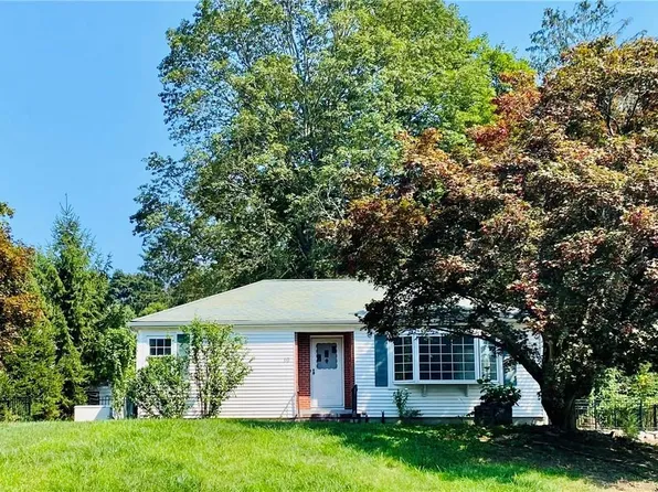 10 Mahopac Avenue, Amawalk, NY 10501