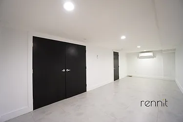 Rented by Rennit Inc.