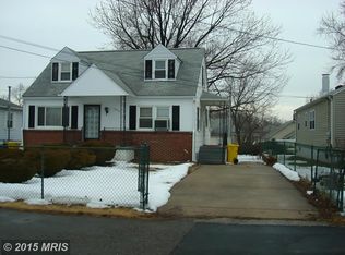 206 Holy Cross Rd, Baltimore, MD 21225