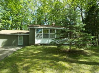 14680 Mowery St, Atlanta, MI 49709