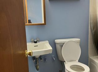 2701 Cowpath Rd #B, Hatfield, PA 19440