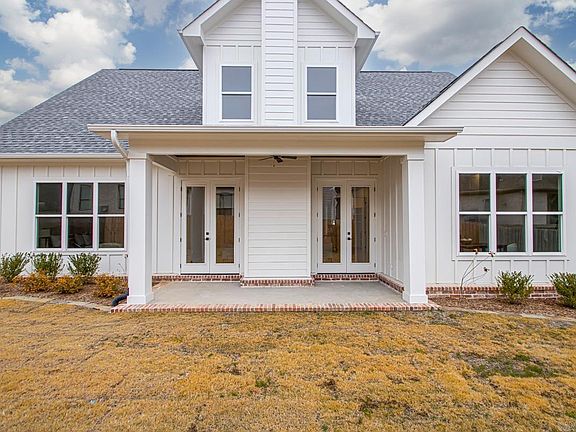 3rd image of 121 Belles Fleurs Blvd