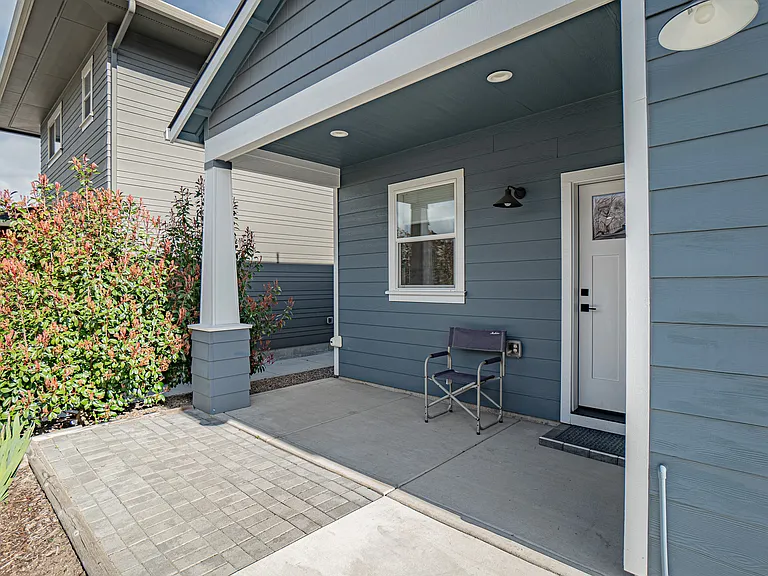256 Rockfellow Pl — Photo 10