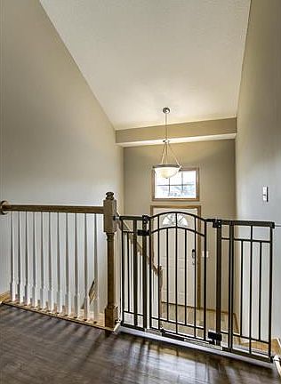 4th image of 18511 E 9th Ter N