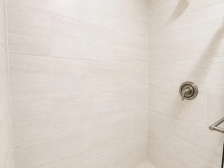505B Cypress Point Cir #B — Photo 7