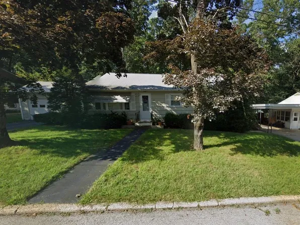 142 Constant St, Manchester, NH 03103
