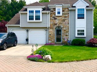 148 Kentucky Way, Freehold, NJ 07728