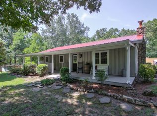 1089 Savely Rd, Pegram, TN 37143