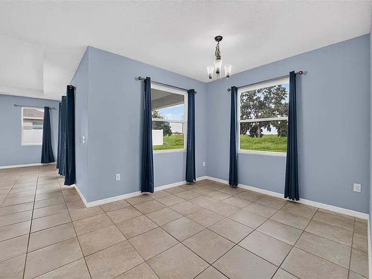 4572 SW 65th Pl — Photo 29