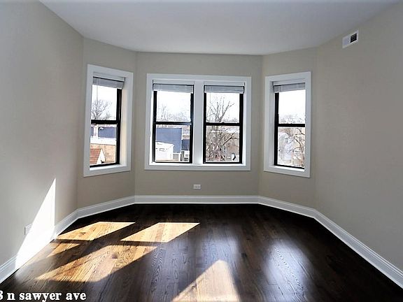 3rd image of 2228 N Sawyer Ave #1313