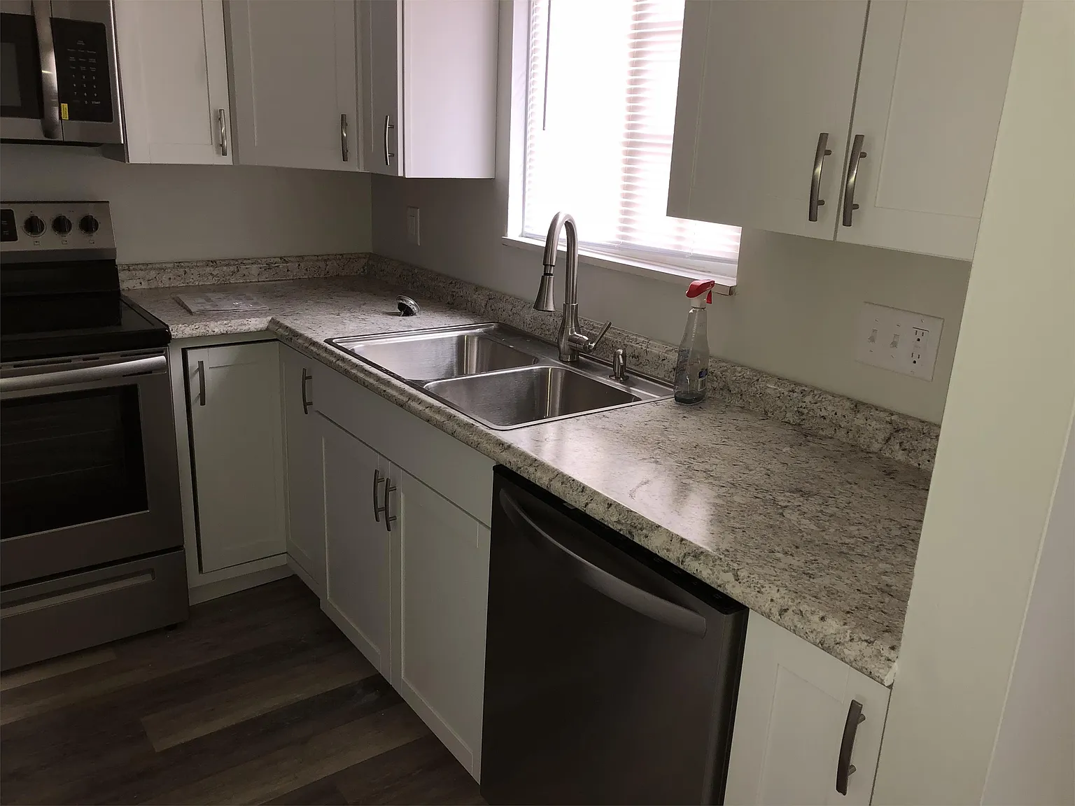 Brookpoint Apts-532 - F — Photo 2