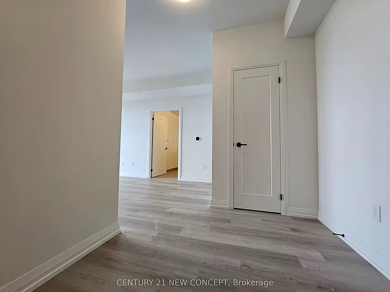 280 Dundas St E #2811 — Photo 4