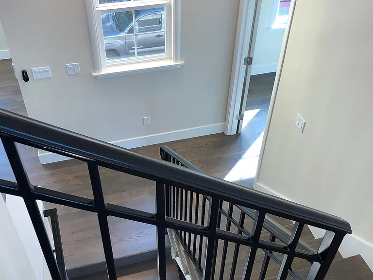 2233 Ida Dr — Photo 25