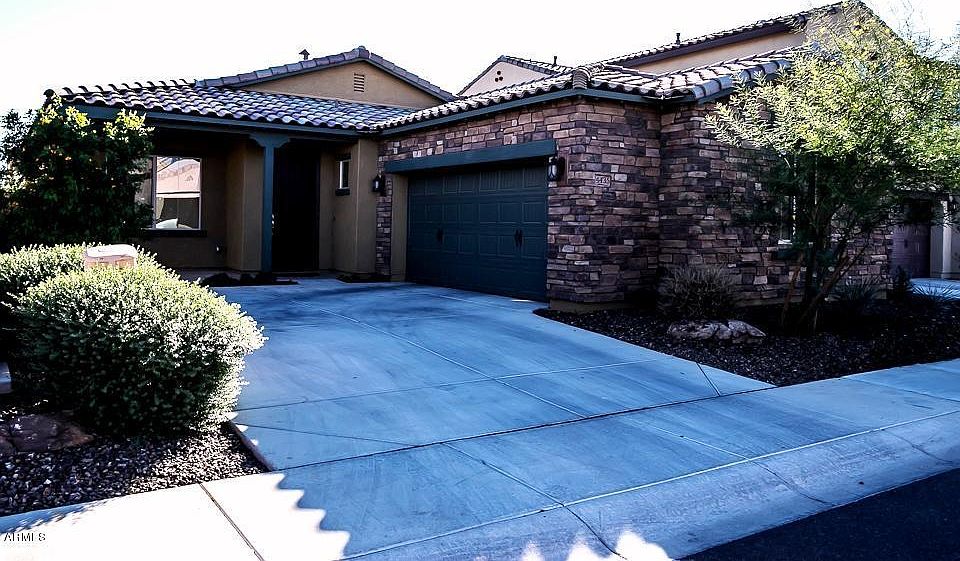 1st image of 4435 E Angela Dr