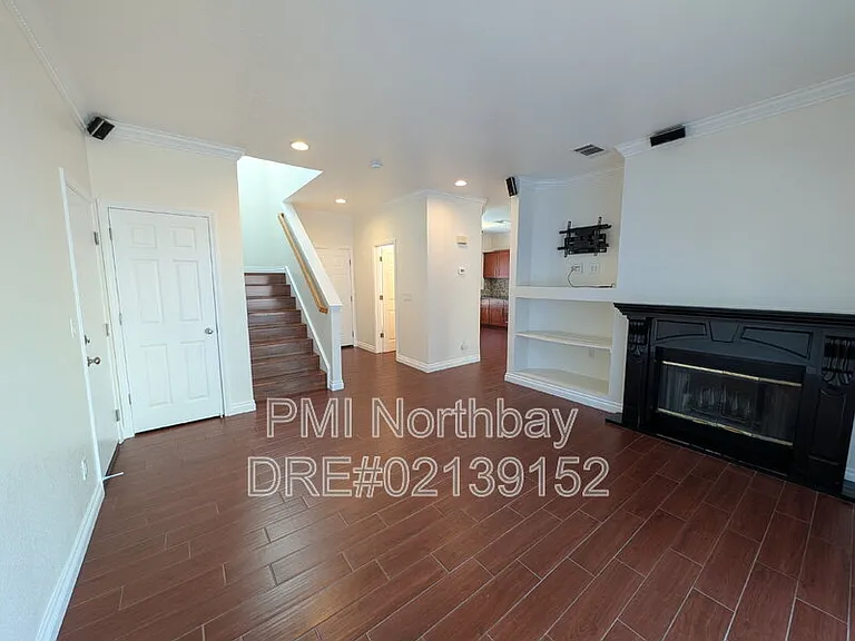 5052 Gothic Ct — Photo 7