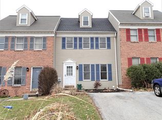 159 Tom Ave, Ephrata, PA 17522