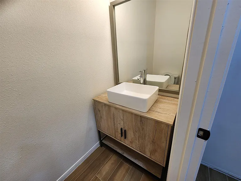 3130 Holly Hall St #3130 — Photo 6