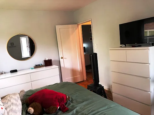 Rented by Prime Realty | media 13