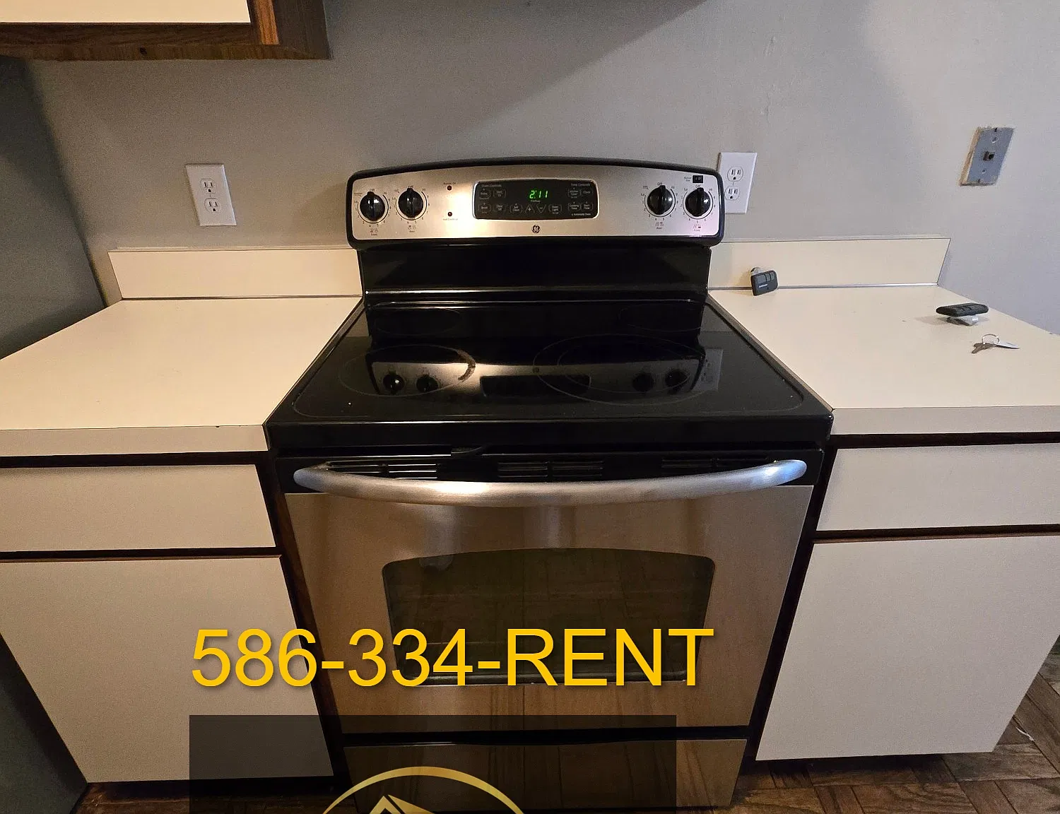 2 bed, 1.5 bath, 1209 sqft, $1,900 — Photo 3