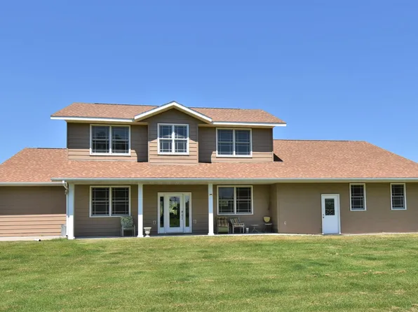 36787 County Road 13, Warroad, MN 56763