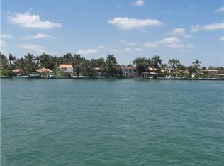 230 E Rivo Alto Dr, Miami Beach, FL 33139