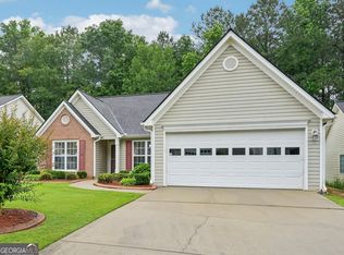 198 Lake Cove Approach, Newnan, GA 30265