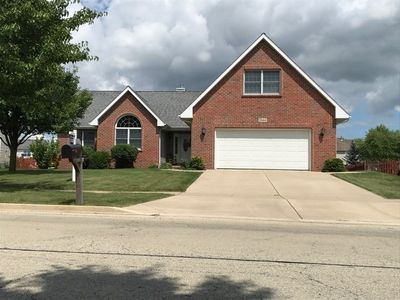 1844 Walsh Dr, Yorkville, IL, 60560
