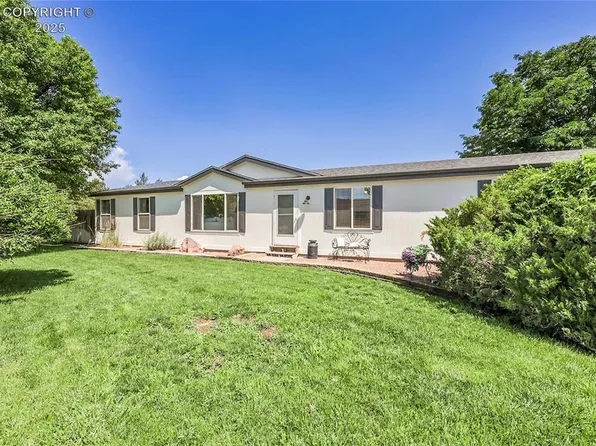 1431 Pine St, Canon City, CO 81212