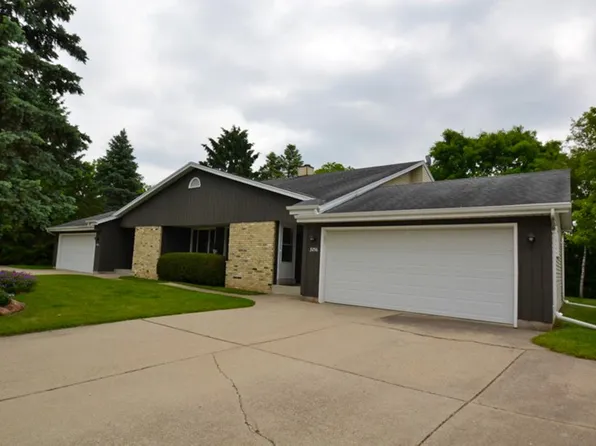 3254 South 145th STREET #3256, New Berlin, WI 53151